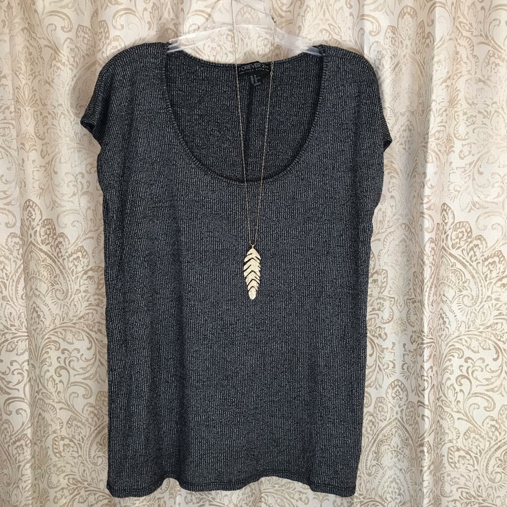 Forever 21 scoop neck tee
